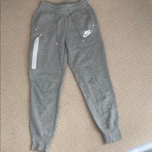 Nike grey joggers sweatpants